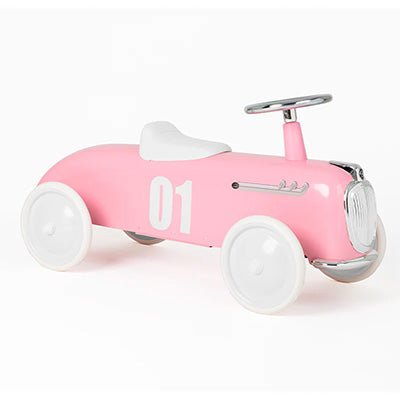 Baghera Roadster Light Pink – Vorderansicht des Rutschautos
